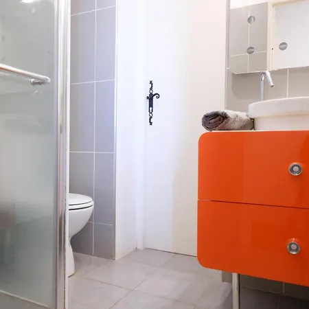Petite Maison Vue Mer&piscine Hébergement de vacances Roquebrune-sur Argens